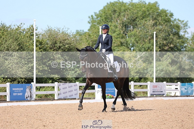 240816A-141239-05295 - 270-Tamara.Egglestone-OLINDE