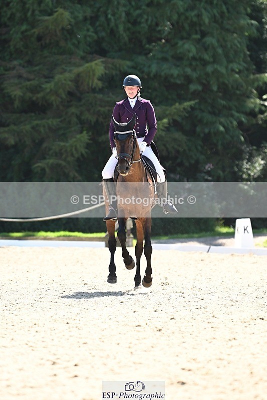 240811-150328-06589 - 153-Nicola.Kayes-BOSS.X