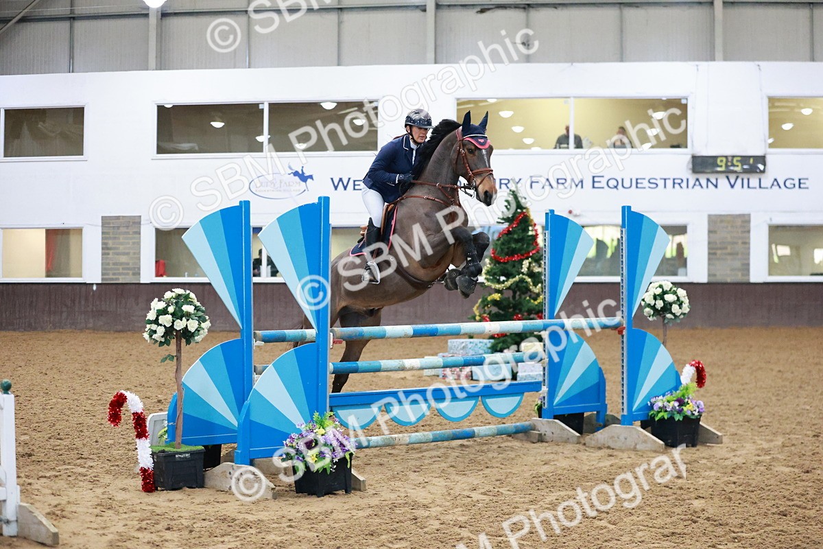 SBM_001219 - Class 4 - Senior Newcomers 1.10m