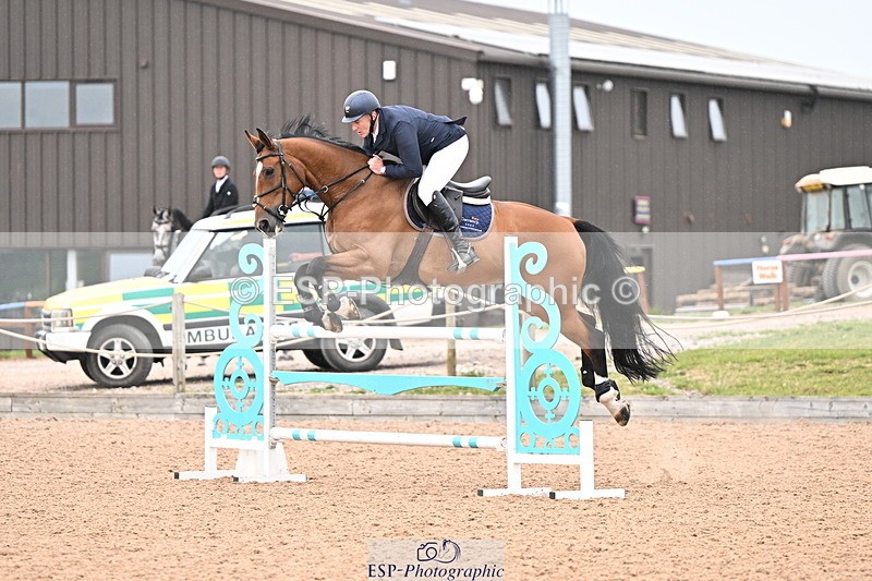 240828A-155952-01253 - Cls 5 Snr Foxhunter and 1.20m Open