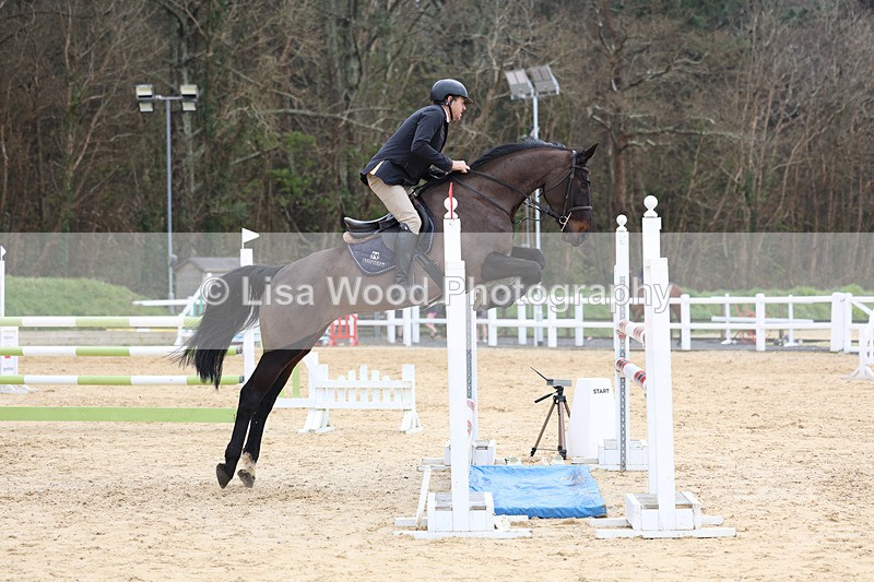 3E7A7795 - Class 9: Senior Foxhunter/1.20 open