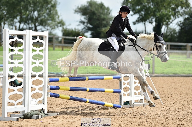 230902A-125800-01271 - Cls 3A Pony Medium 80cm