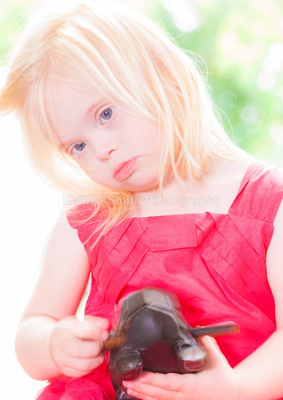 1SKJ5829 - Tina with Macy