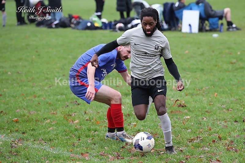9KJS2765 - Pitch 1. AFC Spinney vs FC TEQ. 2025-12-07 Abington Park.