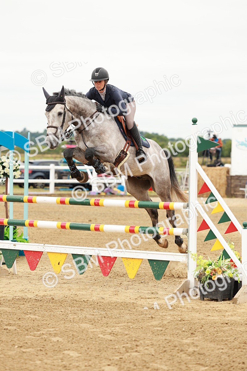 SBM_016611 - Class 20 - Senior Newcomers - 1.10m