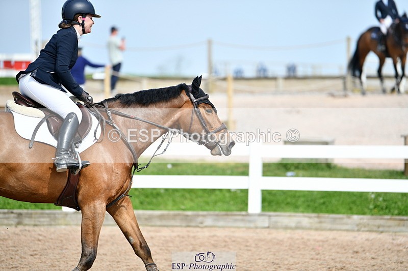240511A-160058-14247 - Cls 25 British Novice and 90cm Open