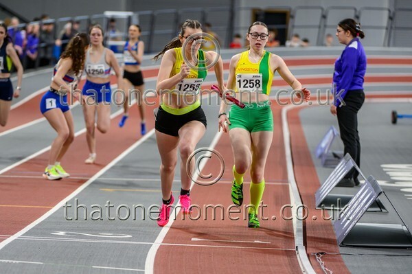 CEREL-925221 - Track Female Set Two