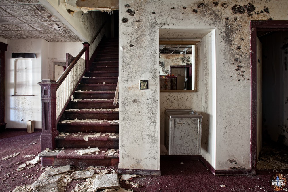 Garman Opera House (Bellefonte, PA) | Black Mold Lobby - The Garman Theater and Hotel Do De