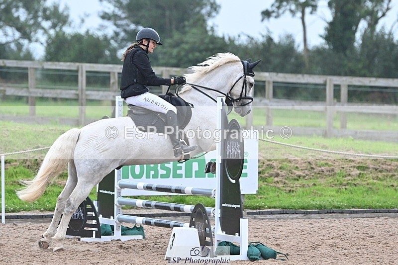 240813-190021-00827 - Classes 5 A&B & 6 80cm