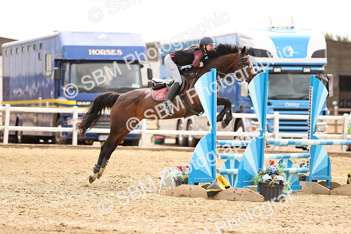 SBM_013199 - Class 13 - Senior British Novice - 90cm Open