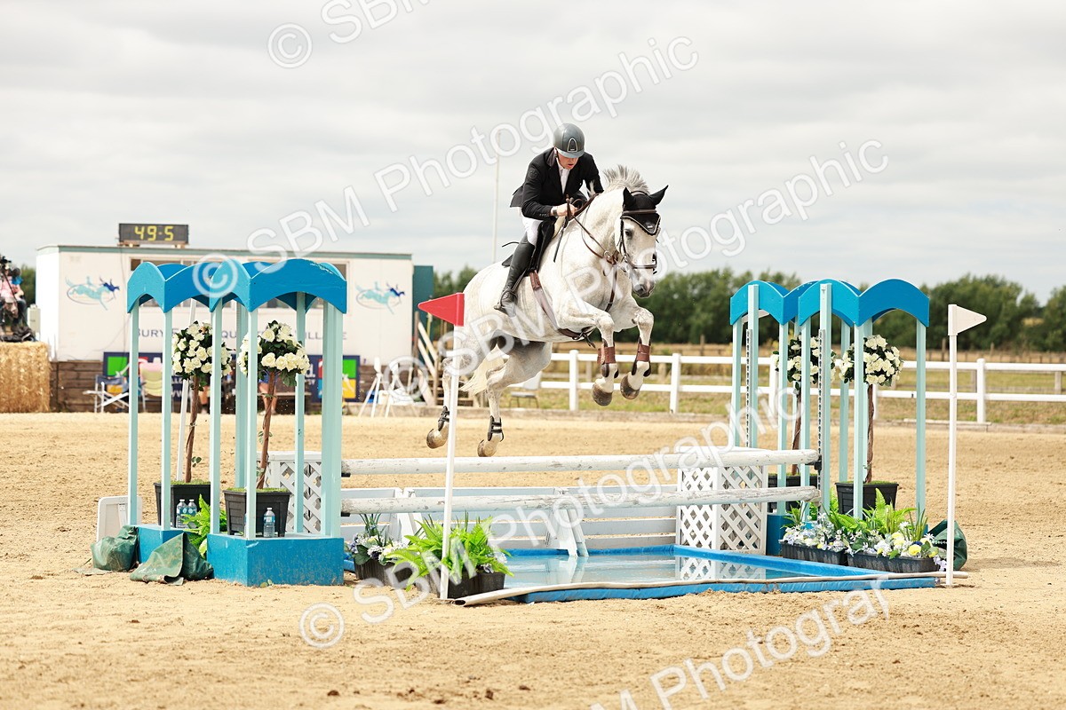 SBM_017811 - Class 21 - Senior Newcomers Championship 2d Rd