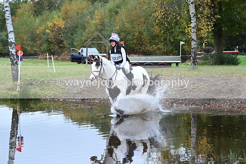 WJ7_2930 - 90cm Cam 2 Water Time 13:29 to 13:47