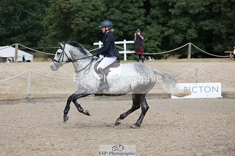 250829A-103742-01176 - Cls 7 British Novice and 90cm