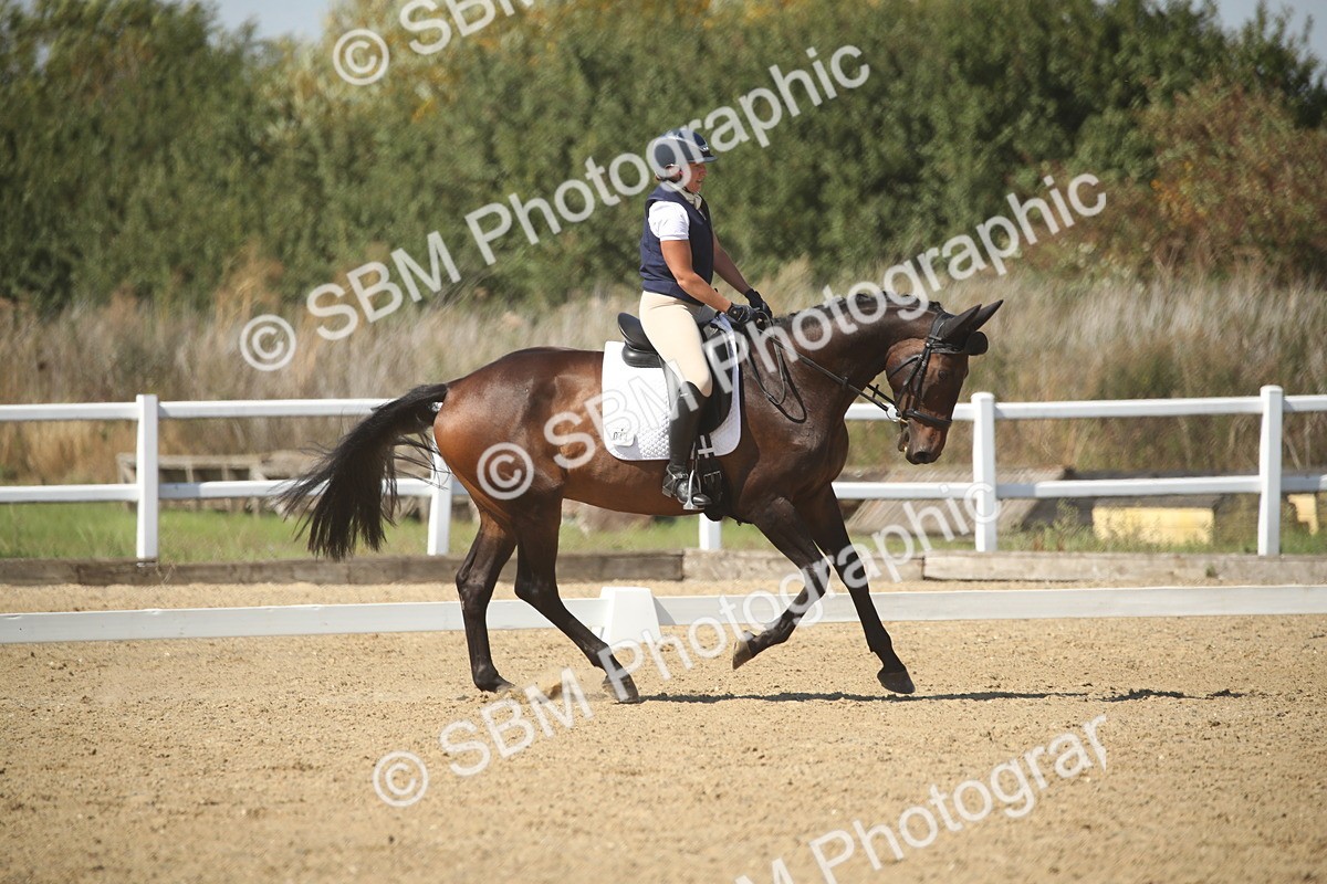 SBM_005717 - Class 11 - Novice 5 - 13.19-14.22