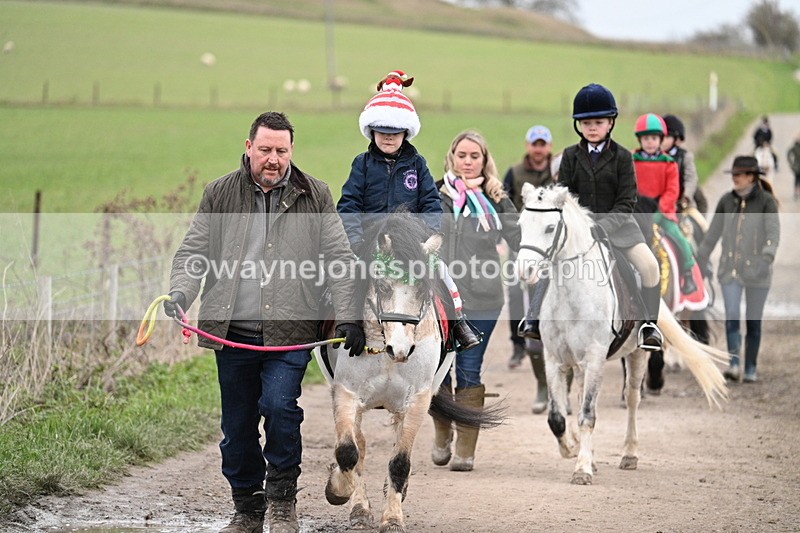 WJ7_1328 - Walk Home