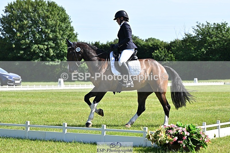 260529A-162330-11670 - A-121-Caoimhe.Chambers