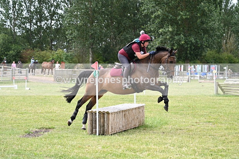 WJ7_5007 - 60cm XC Time 09:58 to 10:16