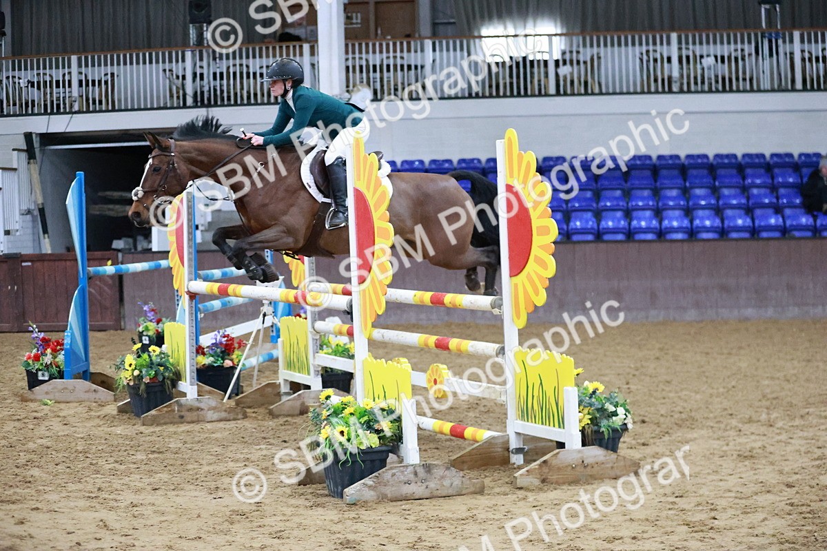 SBM_001129 - Class 4 - Senior Newcomers - 1.10m