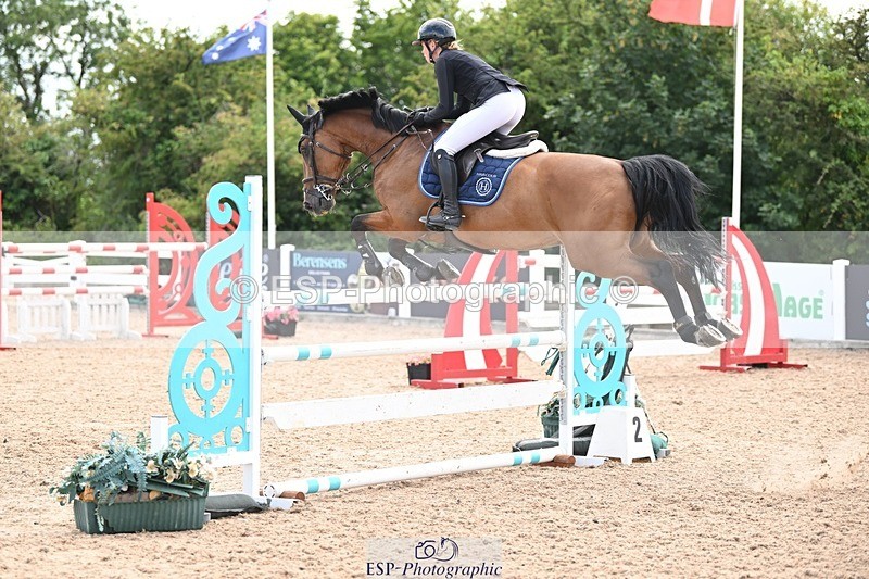 250723-160027-01292 - Cls 6 Foxhunter and 1.20m