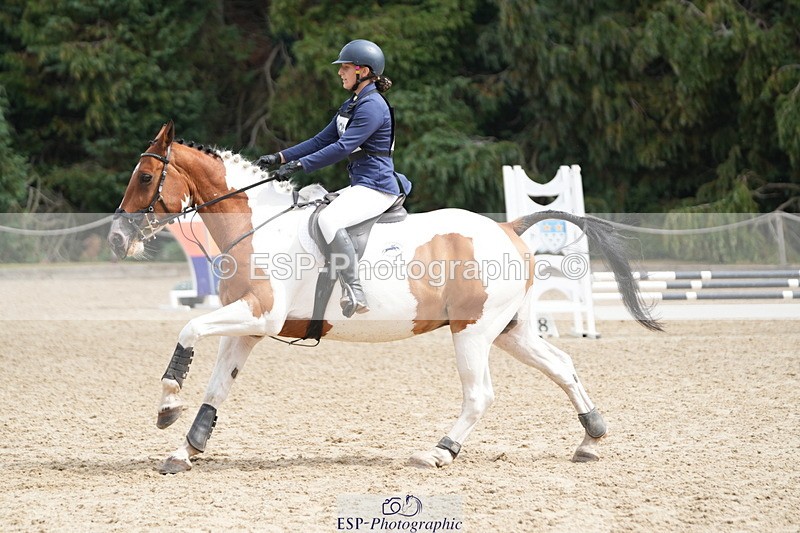 250824A-121624-35909 - 2085-Izabelle.Woodman