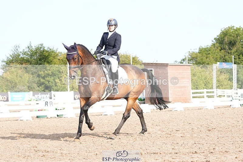 250815-092255-00088 - 001-Charlotte.JenkinsCuffesgrange.Ars.Royale