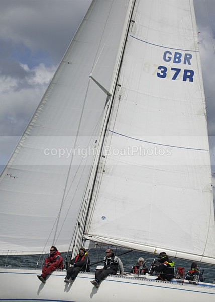 120630 GBR37R  _MG_5668 - ROUND THE ISLAND RACE - 30th June 2012