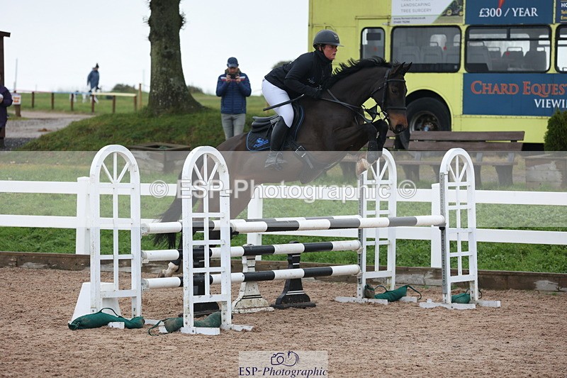 231112A-095401-03110 - Cls 17 Blue Chip Novice Winter Qualifier