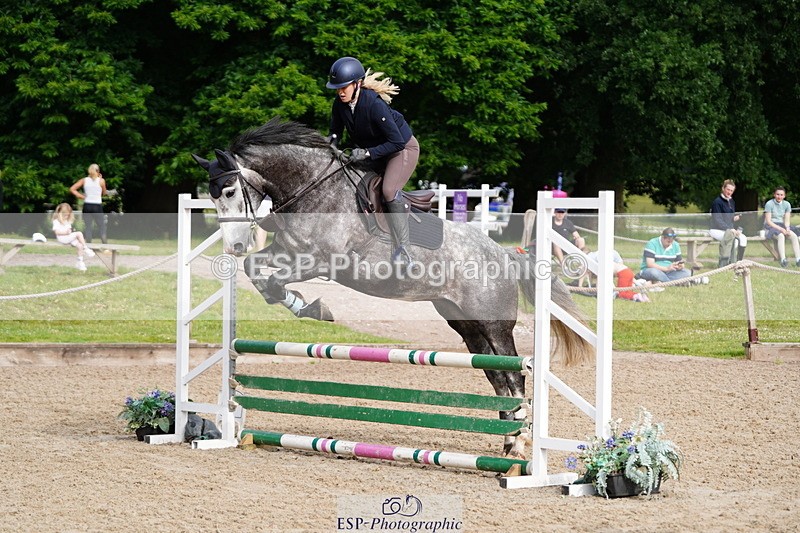 250613A-082446-00943 - Cls 8 85cm Schooling Round