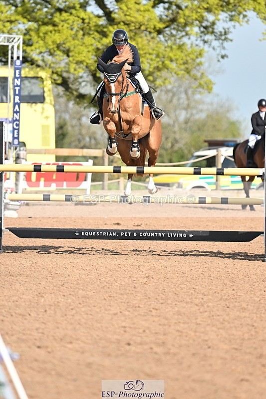 240510A-091909-04698 - Cls 20 Foxhunter