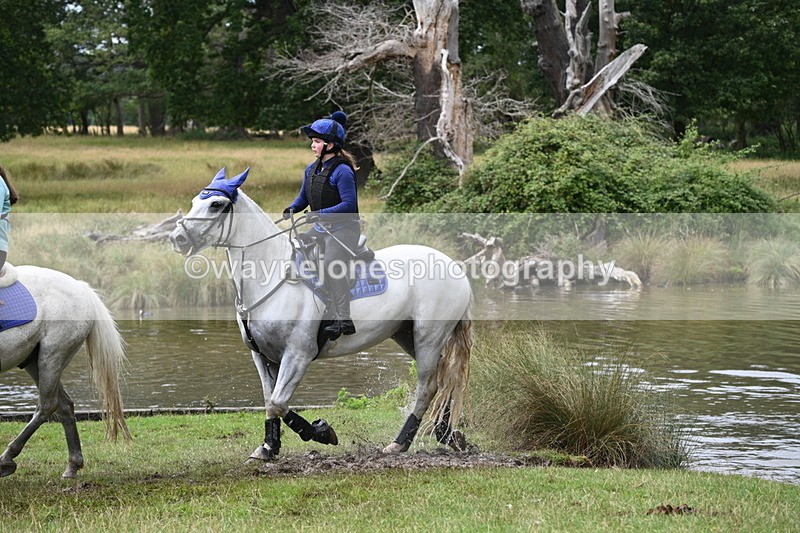 WJ7_4010 - Time at Water 12:52 to 13:22