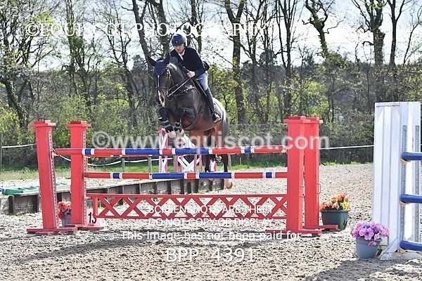 BPP_4391 - CLASS 9 FRI National 1.30m/1.40m Open Handicap