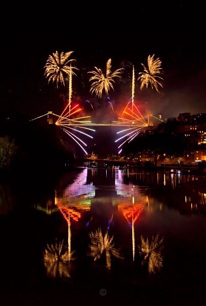 Clifton Suspension Bridge 150th Anniversary fireworks - The Repository