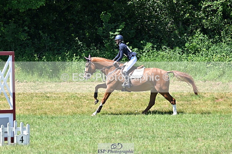 250522B-122358-02025 - 159-CASTLECONNELL.EYE.CATCHER-Maja.Hullah