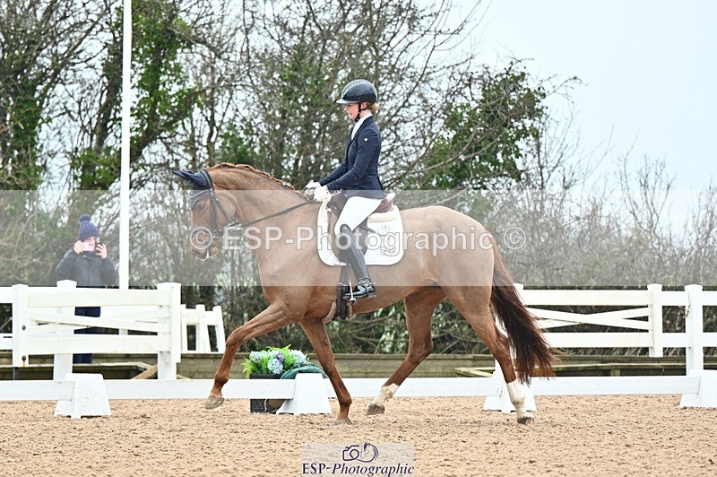 250214-120818-01437 - 148-Robyn.Walker-Voila.St.Giles