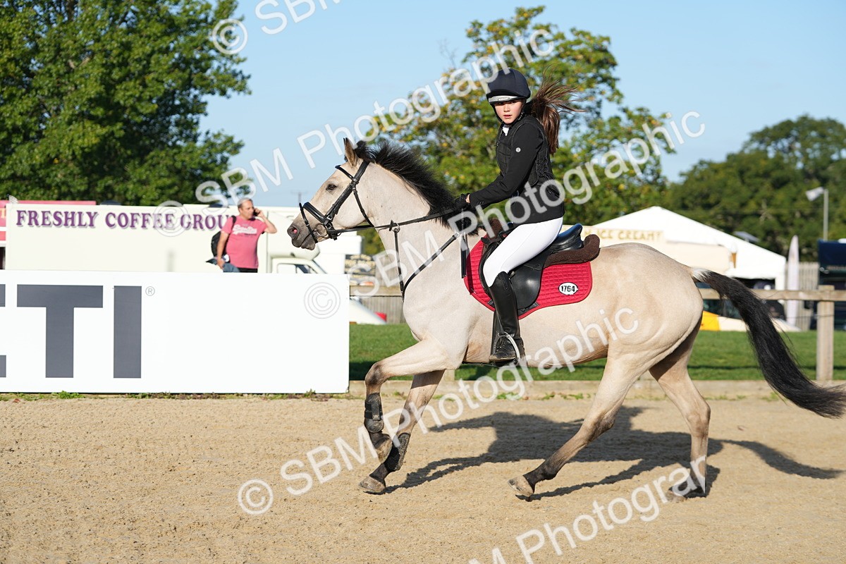 SBM_14184 - J57 - Clear Round 60cm