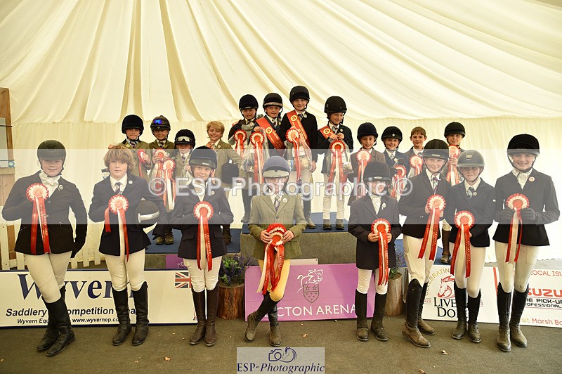 240823X-151154-17979 - 60cm Presentations