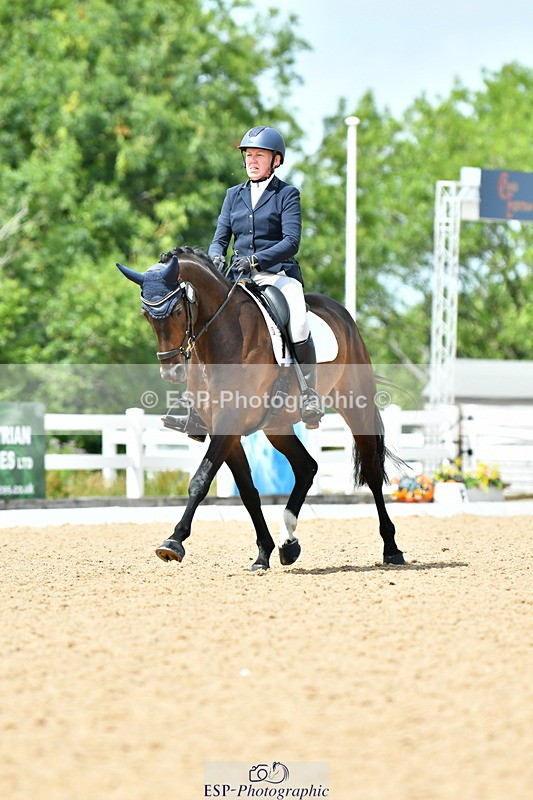 230702A-142919-10687 - Cls 32 Medium 73