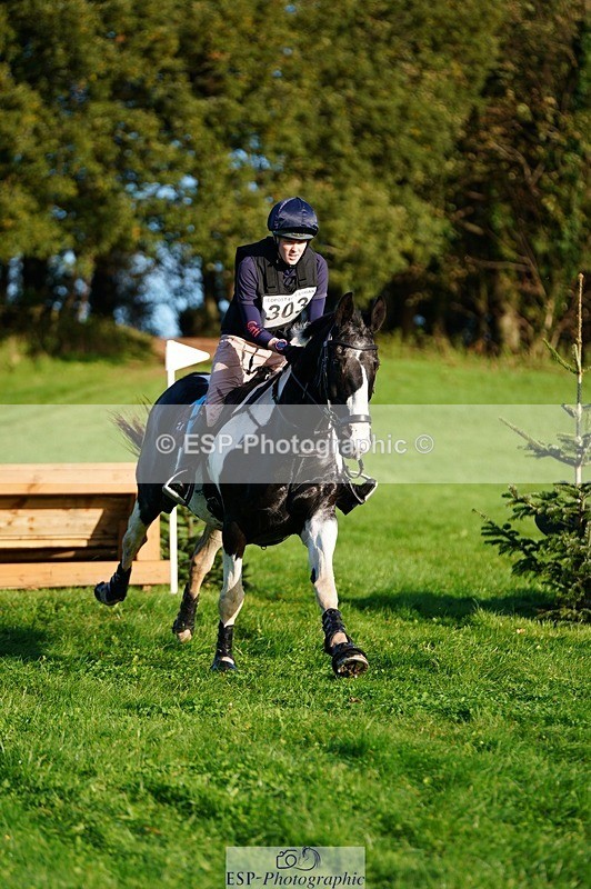 241026-094432-11207 - 303-Beatrice.Southcombe-COUSIN.JERRY