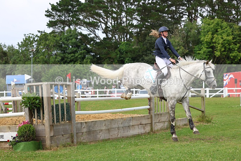 3E7A2854 - Class 8: 1m open