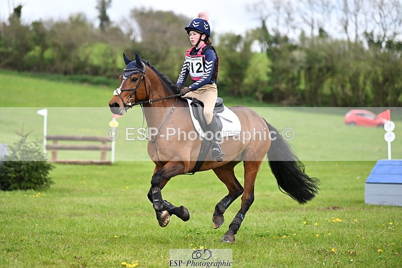 250419-150303-12600 - 812-Emilia.Kangurs-HOLLYWOOD.COMMANDER.IN.CHIEF