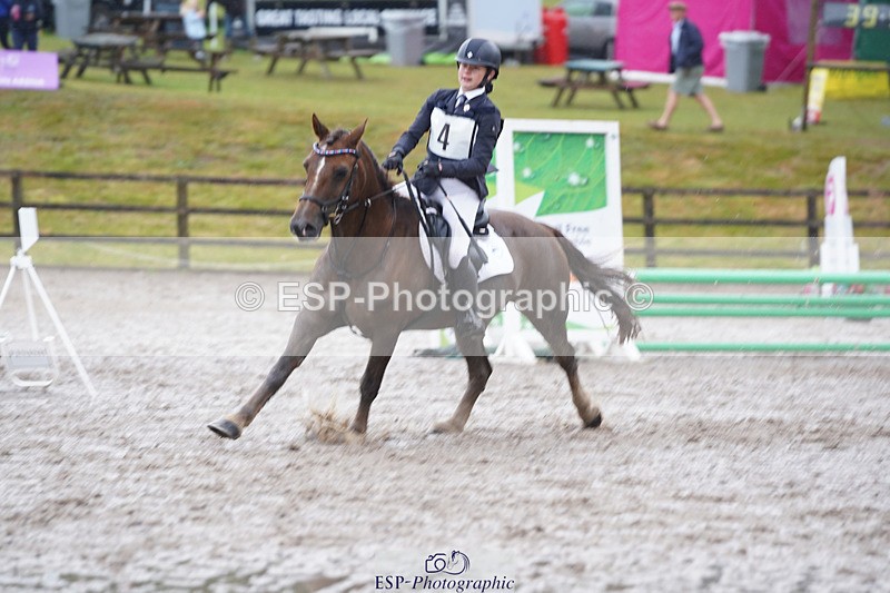 240824X-094134-22449 - 70cm Round 1 9.30 to 11.10