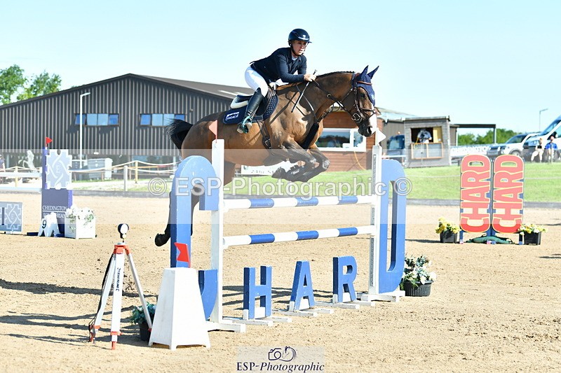 230720A-091720-01643 - Cls 1, 2 Star Small 1.30m