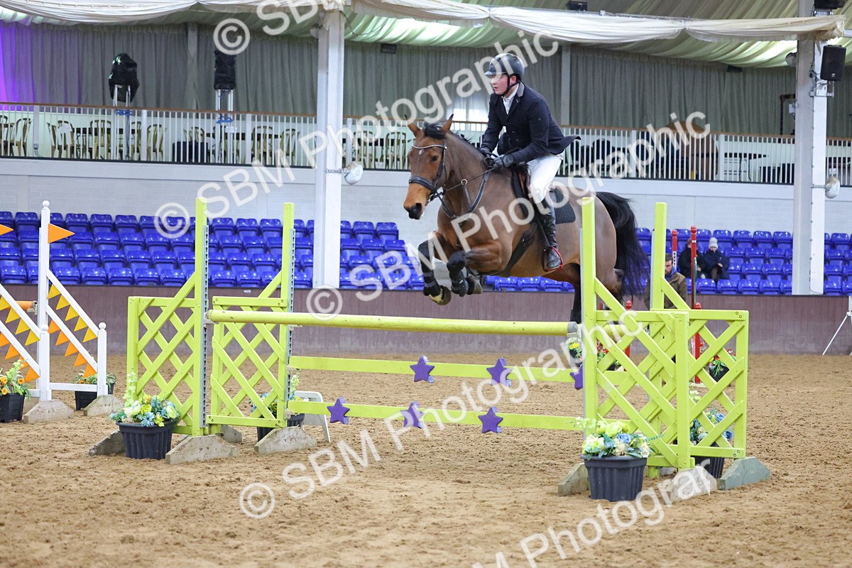 1I0A4922 - Class 9 - Senior Newcomers/ 1.10m Open