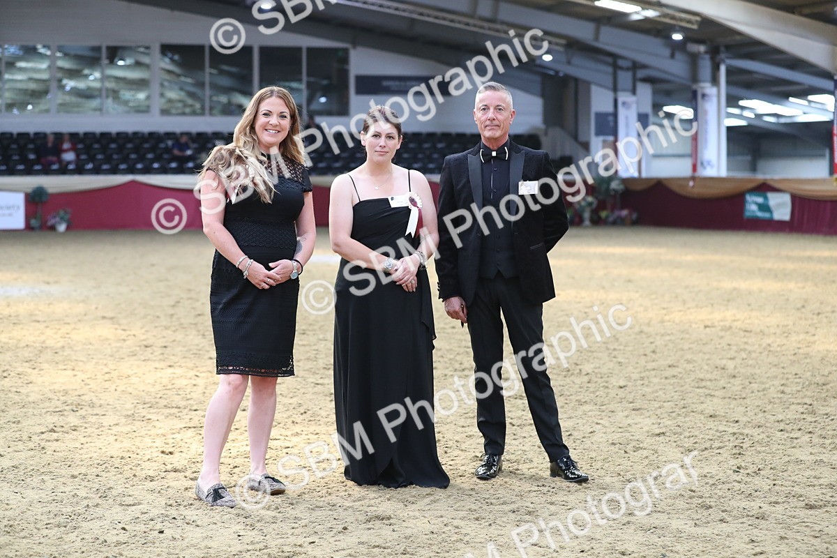 SBM_15088 - Class 501 M&M IH Supreme Final