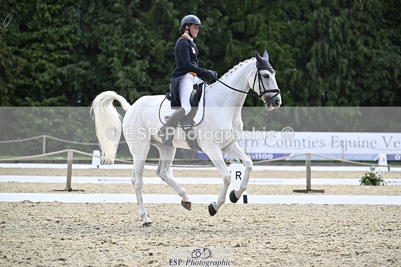 000101-191652-03907 - 424-ACSI_CHAMP_DE_TAILLEUR-Janneke_Boonzaaijer