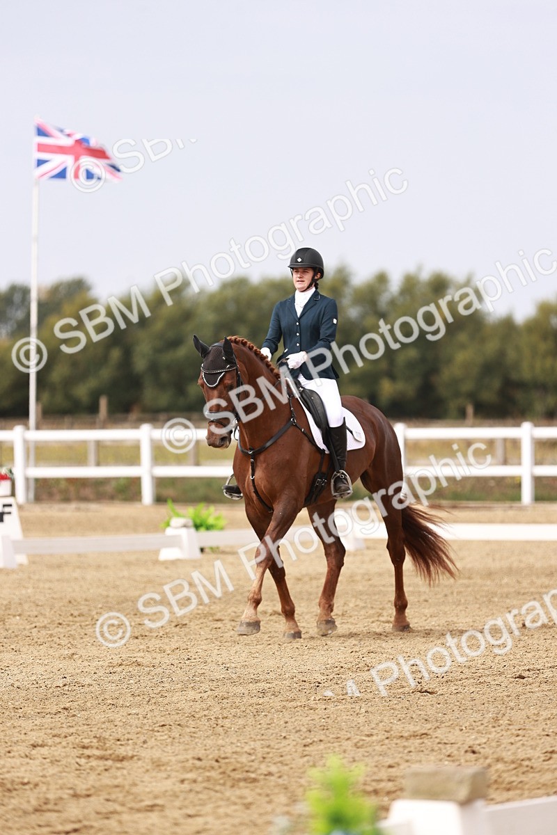 SBM_000819 - Class 1 - Prelim 5 - 10.40-11.36