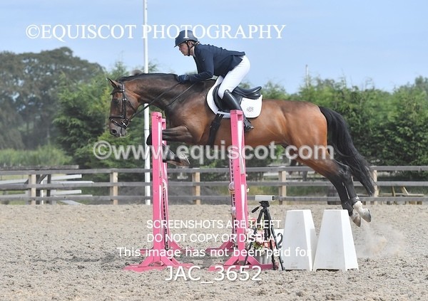 JAC_3652 - CLASS 4 Senior Discovery/ 1m Open