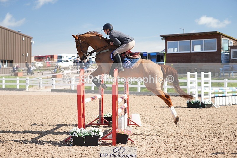 250329-102813-03639 - Cls 20 British Novice and 90cm