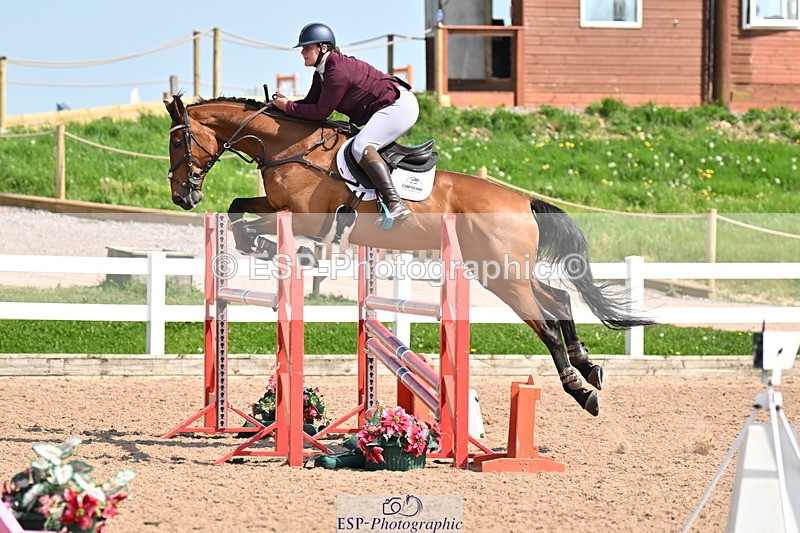 240509A-153111-03050 - Cls 5 1.05m National Am Quali