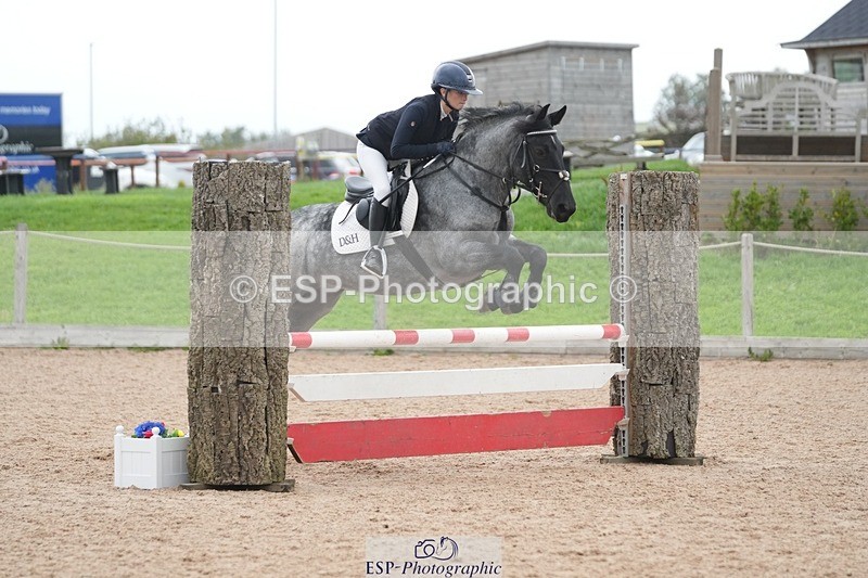 250920-110335-00680 - Cls 8 Pony Discovery